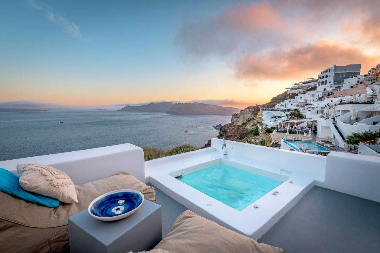 Amazing View Villa Oia With Jacuzzi ภายนอก รูปภาพ