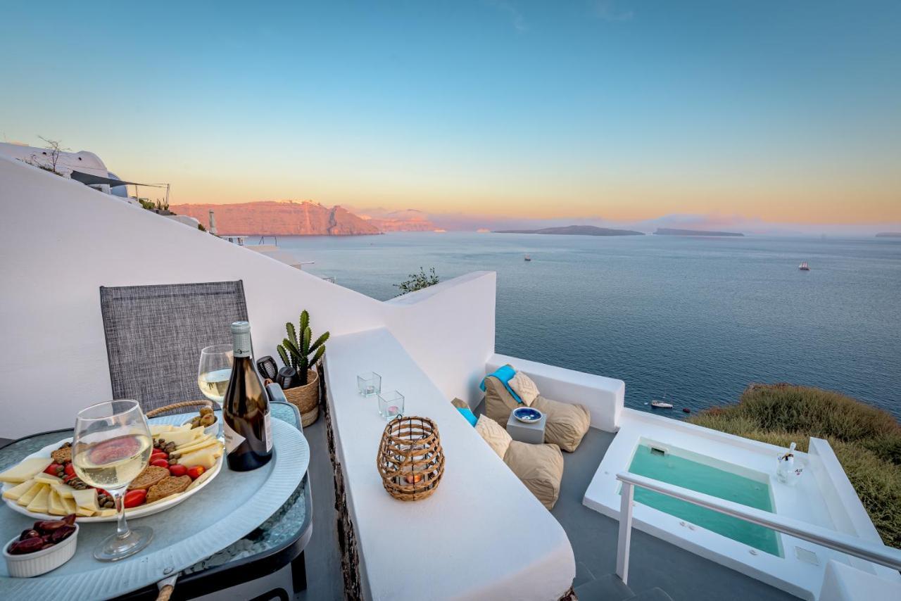 Amazing View Villa Oia With Jacuzzi ภายนอก รูปภาพ